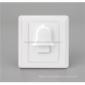 Botão de campainha de porta de interruptor de parede de cor branca